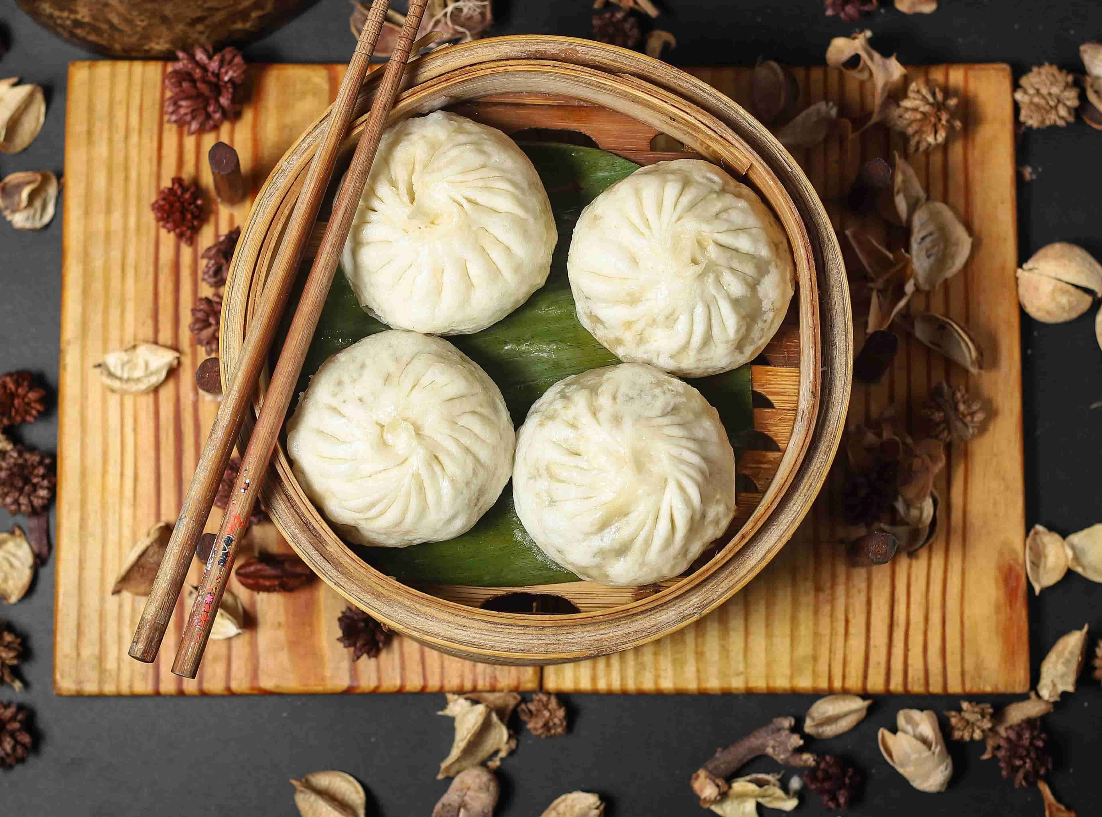 Pochey momo (Thulo momo)